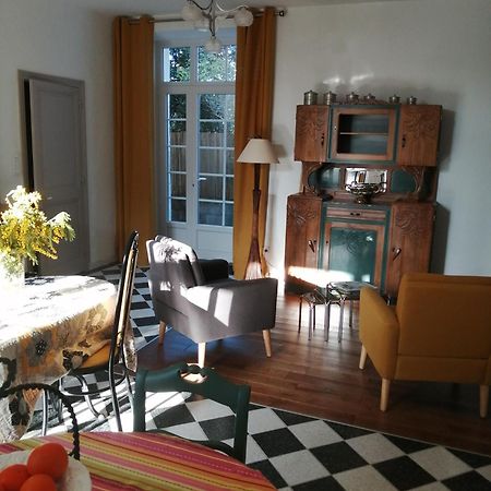 Au Logis De Vechillot Bed & Breakfast Angouleme Exterior photo